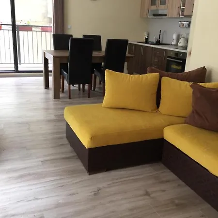 Апартамент Франческа В Сърцето На Варна ! Apartamento *